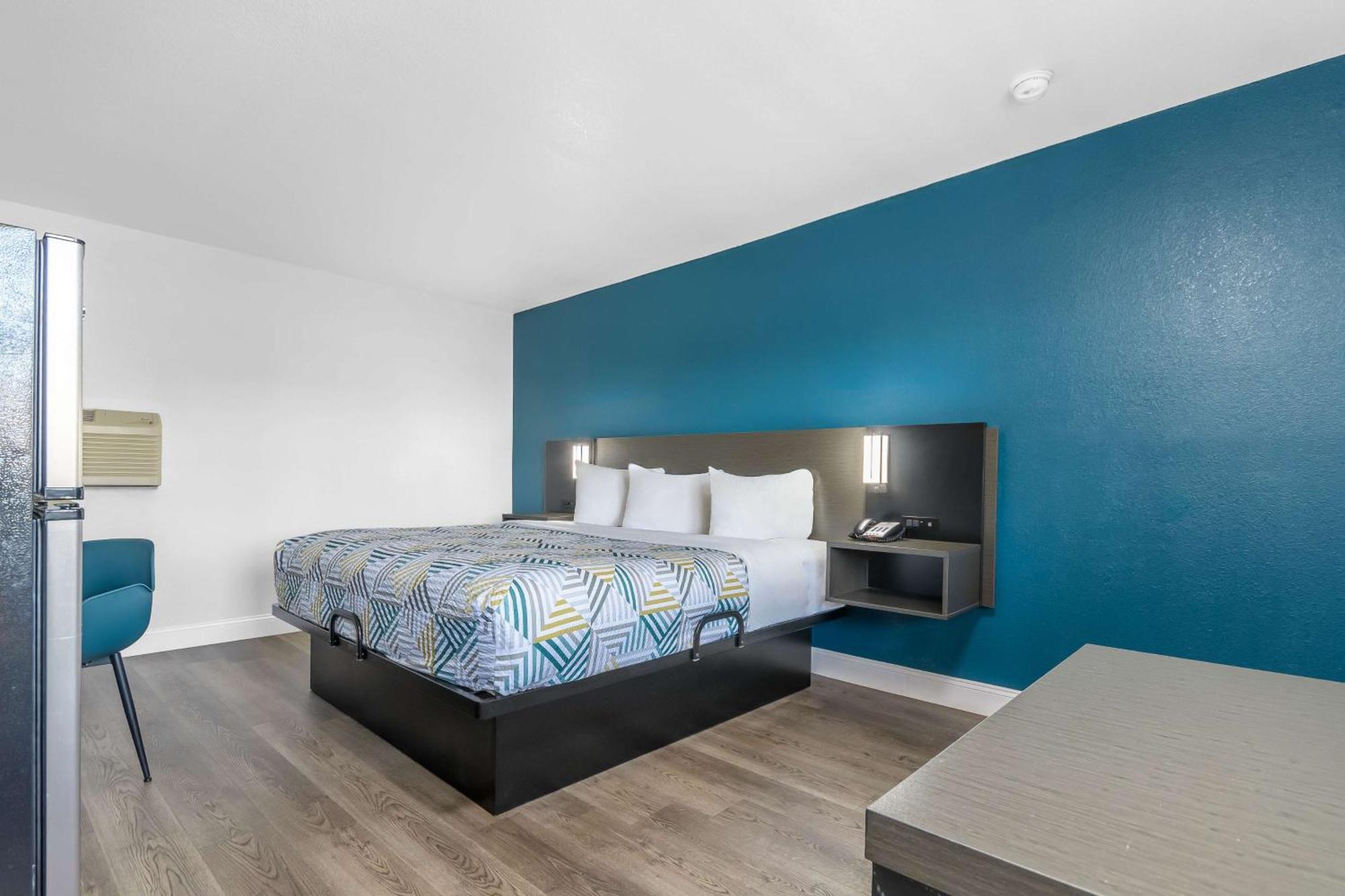 Studio 6 Suites Madera, Ca Yosemite Εξωτερικό φωτογραφία