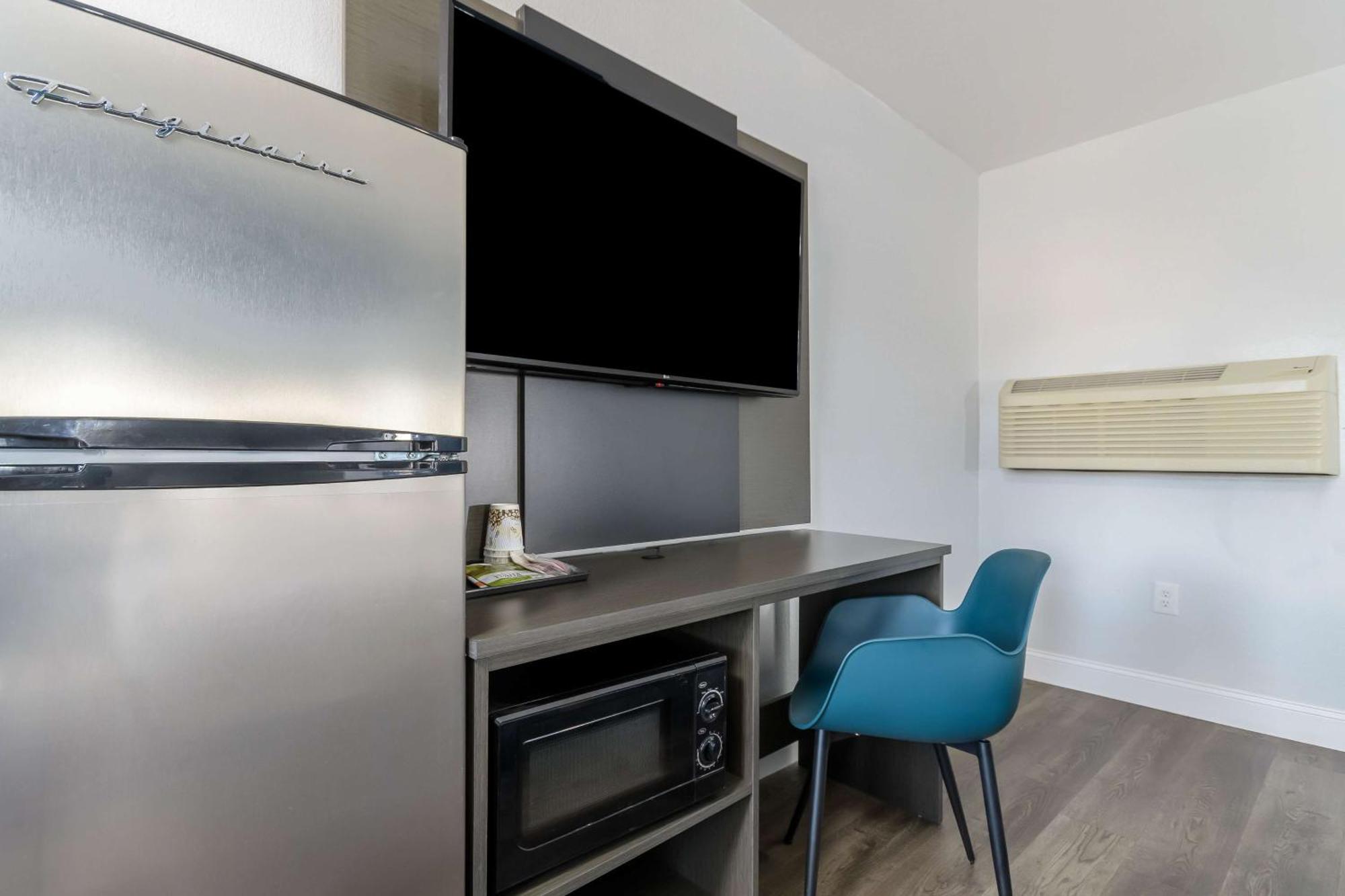 Studio 6 Suites Madera, Ca Yosemite Εξωτερικό φωτογραφία