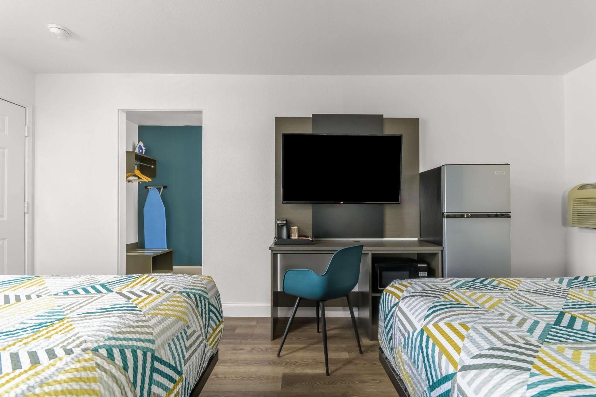 Studio 6 Suites Madera, Ca Yosemite Εξωτερικό φωτογραφία