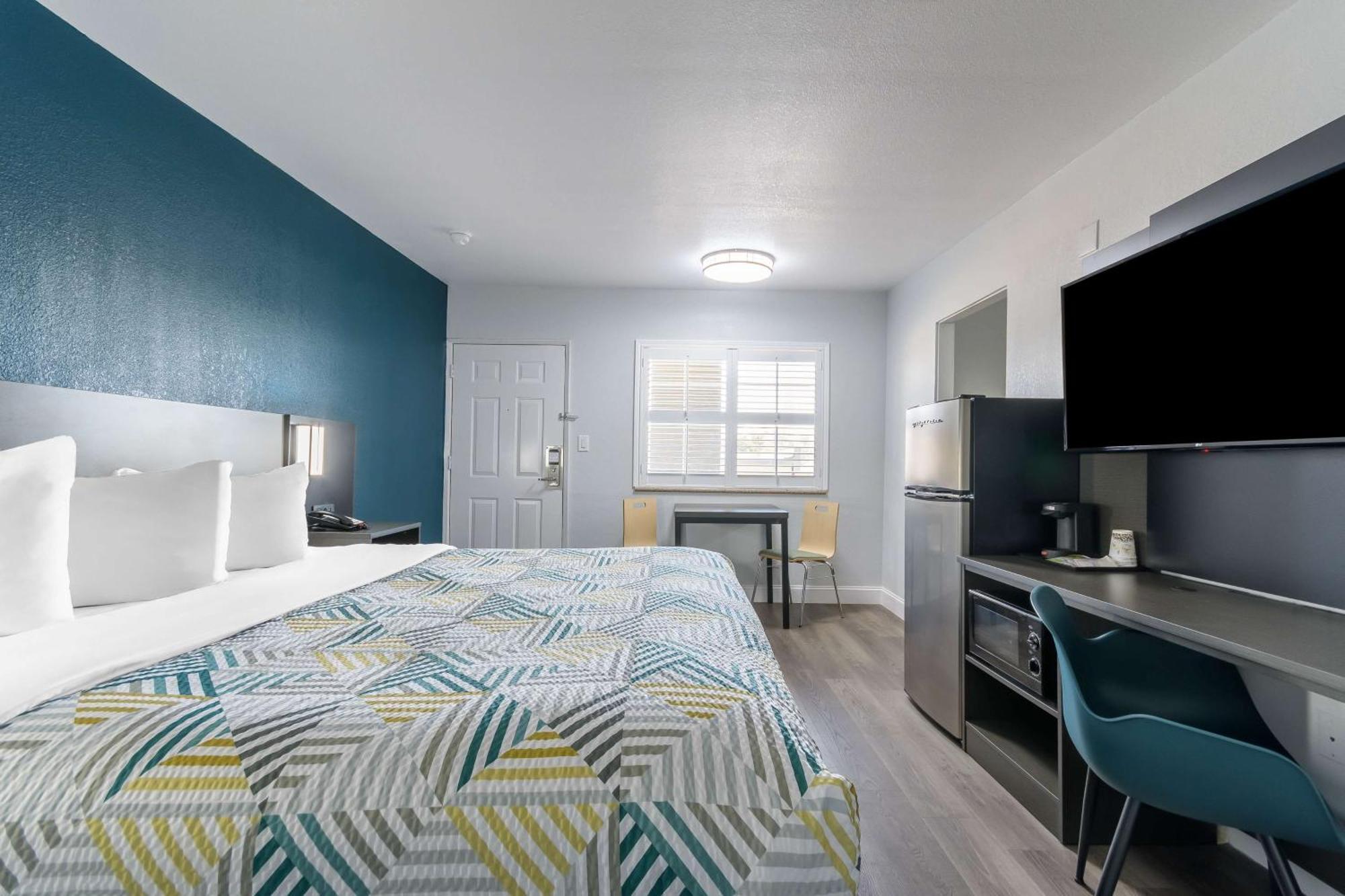 Studio 6 Suites Madera, Ca Yosemite Εξωτερικό φωτογραφία